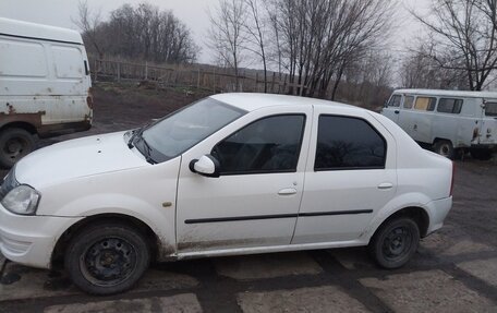 Renault Logan I, 2013 год, 380 000 рублей, 6 фотография