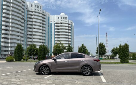 KIA Rio IV, 2021 год, 1 880 000 рублей, 3 фотография