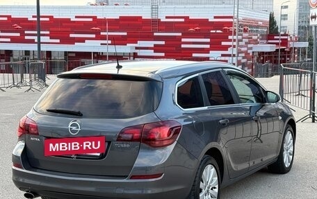 Opel Astra J, 2012 год, 897 000 рублей, 38 фотография