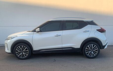 Nissan Kicks I, 2022 год, 1 800 000 рублей, 3 фотография