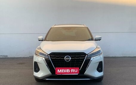 Nissan Kicks I, 2022 год, 1 800 000 рублей, 2 фотография