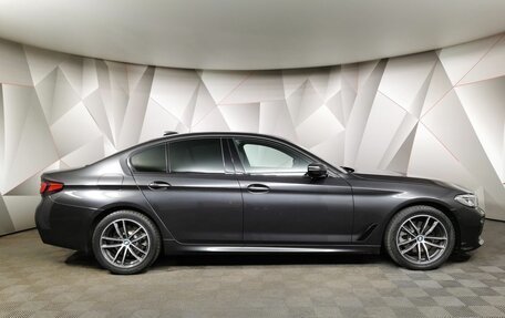 BMW 5 серия, 2020 год, 5 495 700 рублей, 6 фотография