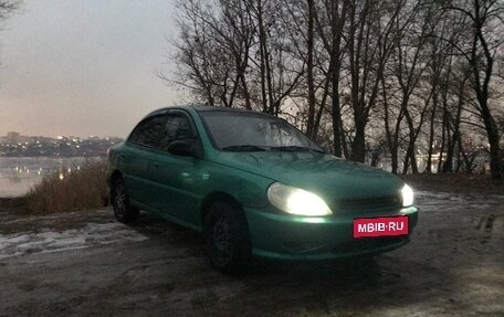 KIA Rio II, 2001 год, 307 000 рублей, 13 фотография