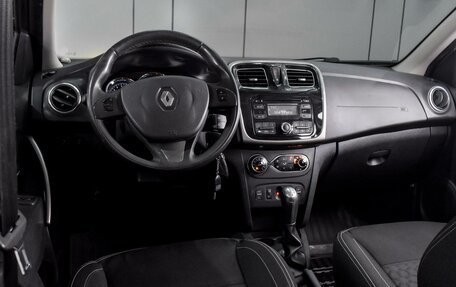 Renault Logan II, 2014 год, 850 000 рублей, 6 фотография