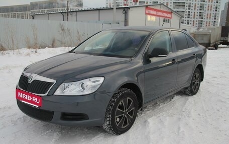 Skoda Octavia, 2010 год, 1 060 000 рублей, 2 фотография