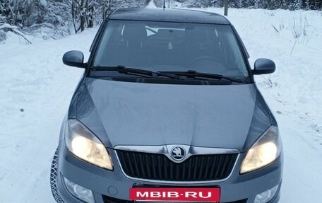 Skoda Fabia II, 2013 год, 520 000 рублей, 2 фотография