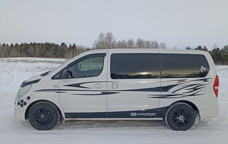 Hyundai H-1 II рестайлинг, 2016 год, 2 550 000 рублей, 4 фотография