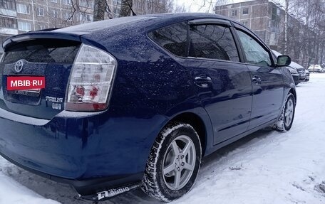 Toyota Prius, 2008 год, 830 000 рублей, 2 фотография