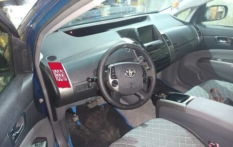 Toyota Prius, 2008 год, 830 000 рублей, 28 фотография