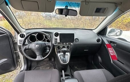 Toyota Matrix, 2003 год, 780 000 рублей, 6 фотография