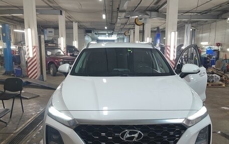 Hyundai Santa Fe IV, 2019 год, 3 200 000 рублей, 1 фотография