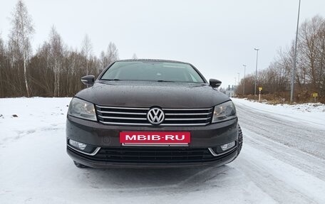 Volkswagen Passat B7, 2013 год, 1 199 000 рублей, 13 фотография