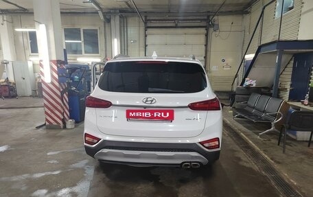 Hyundai Santa Fe IV, 2019 год, 3 200 000 рублей, 4 фотография