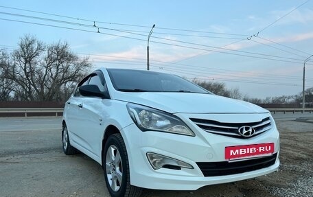 Hyundai Solaris II рестайлинг, 2015 год, 1 370 000 рублей, 6 фотография