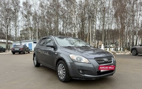 KIA cee'd I рестайлинг, 2009 год, 720 000 рублей, 2 фотография