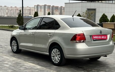 Volkswagen Polo VI (EU Market), 2014 год, 1 125 000 рублей, 14 фотография