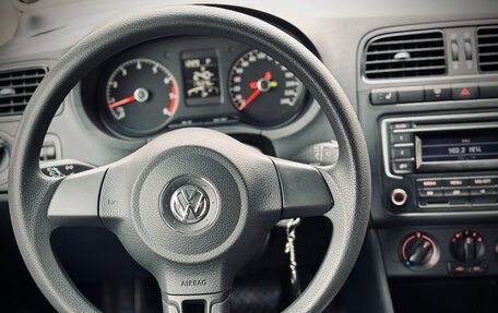 Volkswagen Polo VI (EU Market), 2014 год, 1 125 000 рублей, 26 фотография