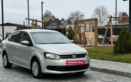 Volkswagen Polo VI (EU Market), 2014 год, 1 125 000 рублей, 24 фотография