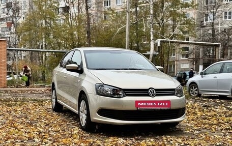 Volkswagen Polo VI (EU Market), 2014 год, 1 125 000 рублей, 35 фотография