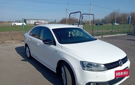 Volkswagen Jetta VI, 2013 год, 1 190 000 рублей, 19 фотография