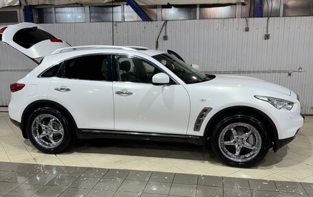 Infiniti FX II, 2011 год, 1 850 000 рублей, 9 фотография