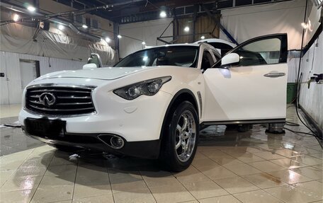 Infiniti FX II, 2011 год, 1 850 000 рублей, 8 фотография