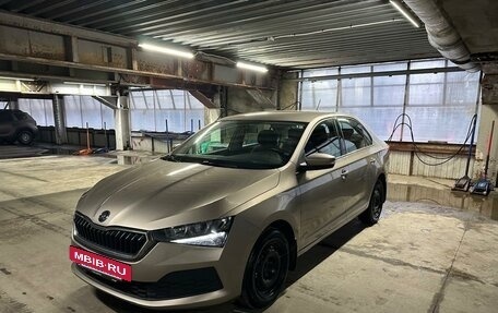 Skoda Rapid II, 2021 год, 1 600 000 рублей, 17 фотография