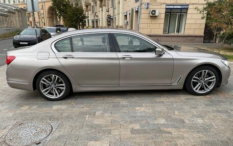 BMW 7 серия, 2017 год, 5 750 000 рублей, 13 фотография