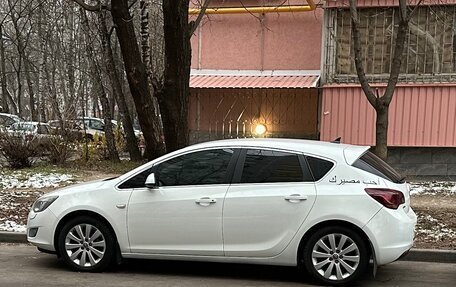 Opel Astra J, 2012 год, 1 000 000 рублей, 4 фотография