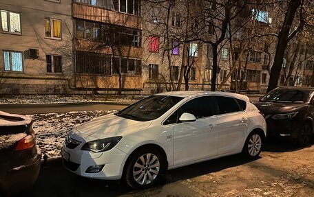 Opel Astra J, 2012 год, 1 000 000 рублей, 3 фотография