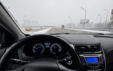 Hyundai Solaris II рестайлинг, 2011 год, 690 000 рублей, 9 фотография