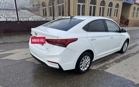 Hyundai Solaris II рестайлинг, 2020 год, 1 490 000 рублей, 4 фотография