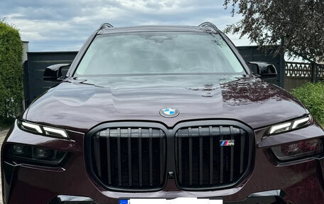 BMW X7, 2022 год, 10 716 000 рублей, 3 фотография