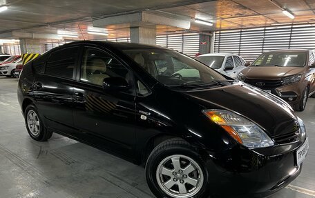 Toyota Prius, 2008 год, 670 000 рублей, 3 фотография