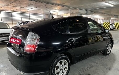 Toyota Prius, 2008 год, 670 000 рублей, 5 фотография