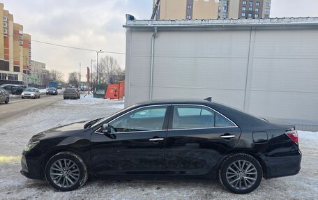 Toyota Camry, 2016 год, 1 850 000 рублей, 2 фотография