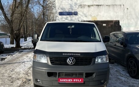 Volkswagen Transporter T5 рестайлинг, 2006 год, 1 550 000 рублей, 1 фотография