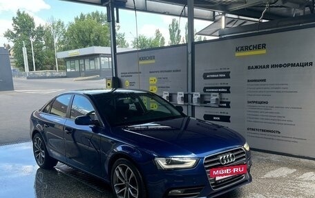 Audi A4, 2015 год, 1 900 000 рублей, 2 фотография