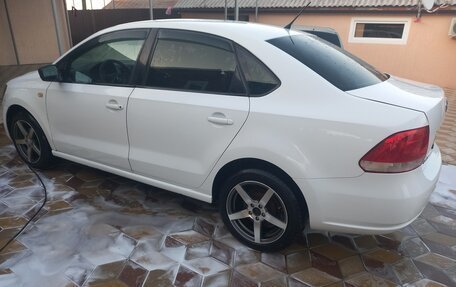 Volkswagen Polo VI (EU Market), 2014 год, 720 000 рублей, 21 фотография