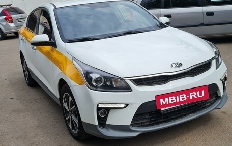 KIA Rio IV, 2018 год, 1 420 000 рублей, 7 фотография