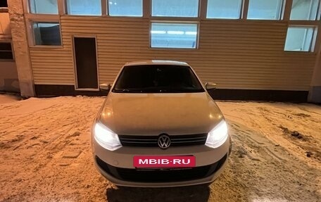 Volkswagen Polo VI (EU Market), 2014 год, 799 000 рублей, 3 фотография