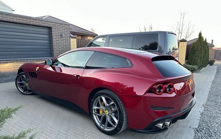 Ferrari GTC4Lusso, 2018 год, 24 500 000 рублей, 1 фотография