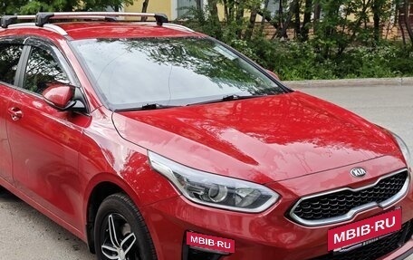 KIA cee'd III, 2019 год, 1 800 000 рублей, 4 фотография