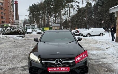 Mercedes-Benz C-Класс, 2019 год, 3 100 000 рублей, 2 фотография