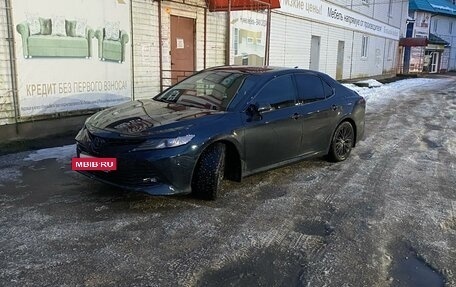 Toyota Camry, 2018 год, 3 500 000 рублей, 6 фотография