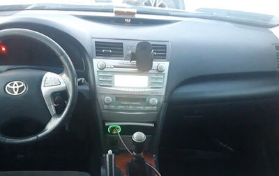 Toyota Camry, 2008 год, 900 000 рублей, 1 фотография