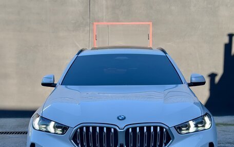 BMW X6, 2023 год, 13 800 000 рублей, 2 фотография