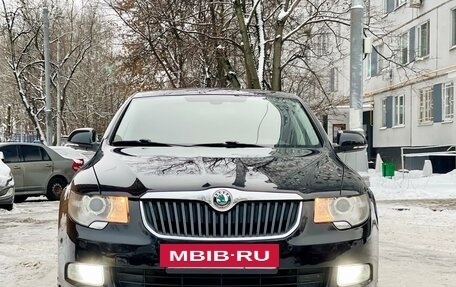 Skoda Superb III рестайлинг, 2010 год, 1 050 000 рублей, 3 фотография