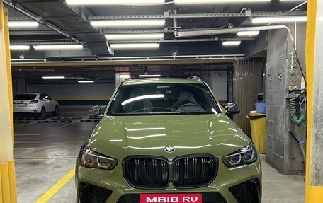 BMW X5 M, 2021 год, 20 000 000 рублей, 2 фотография