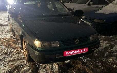 Volkswagen Passat B4, 1995 год, 79 999 рублей, 2 фотография